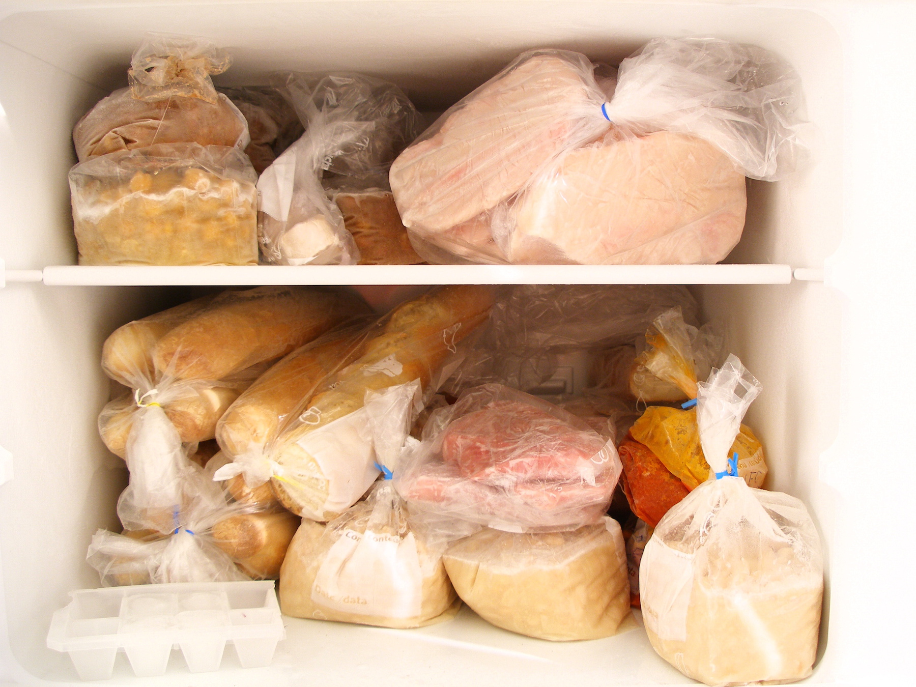 冷蔵、冷凍ストッカー　外観に傷あり レンタル】冷凍ストッカー 200～249L | エイトレント株式会社